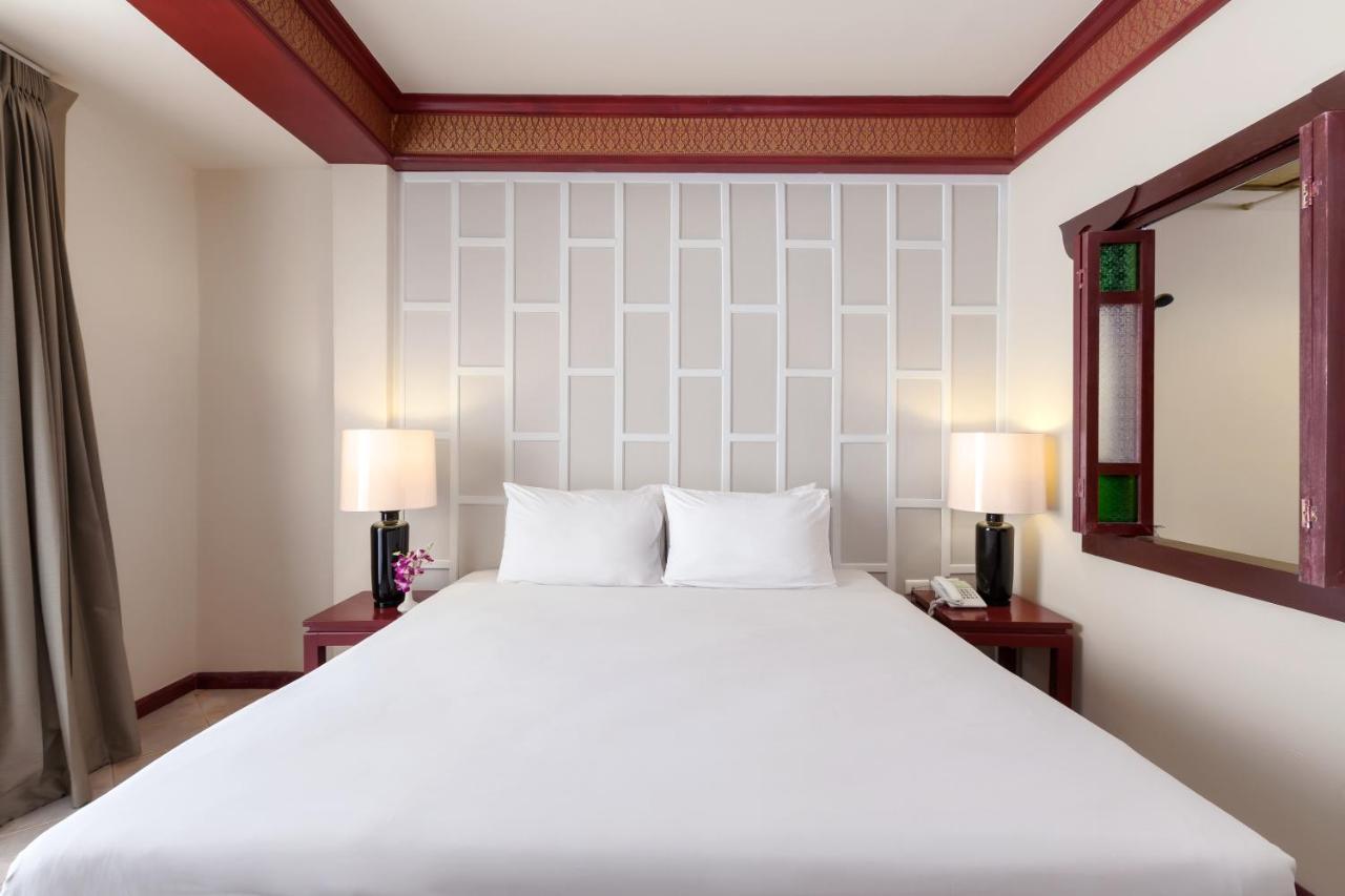 The Top Patong Resort エクステリア 写真